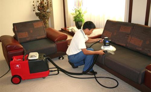 清洗沙發的妙招